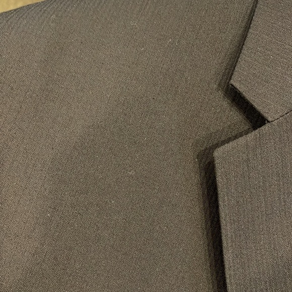 IZOD suit separates  blazer 50R fully lined with pocket in/out & 2 button close - Picture 10 of 11